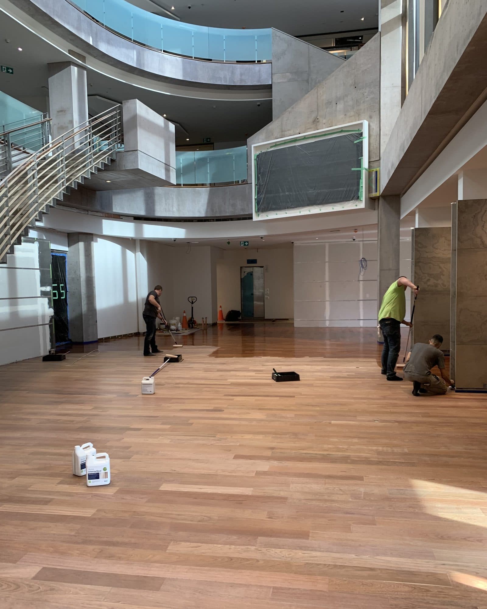 Hardwood floor sanding and refinishing by Woodstellar