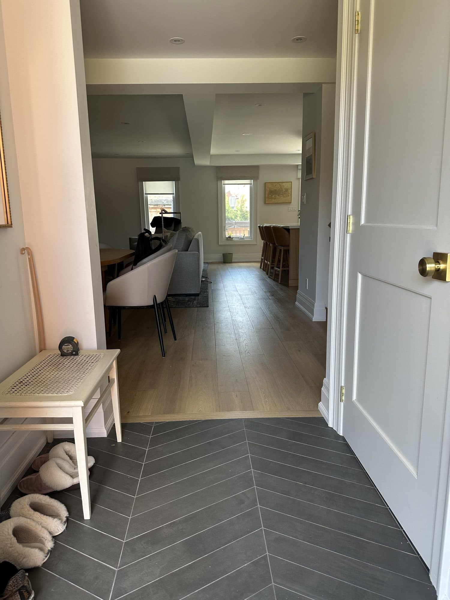 Tile and bathroom finish by Woodstellar