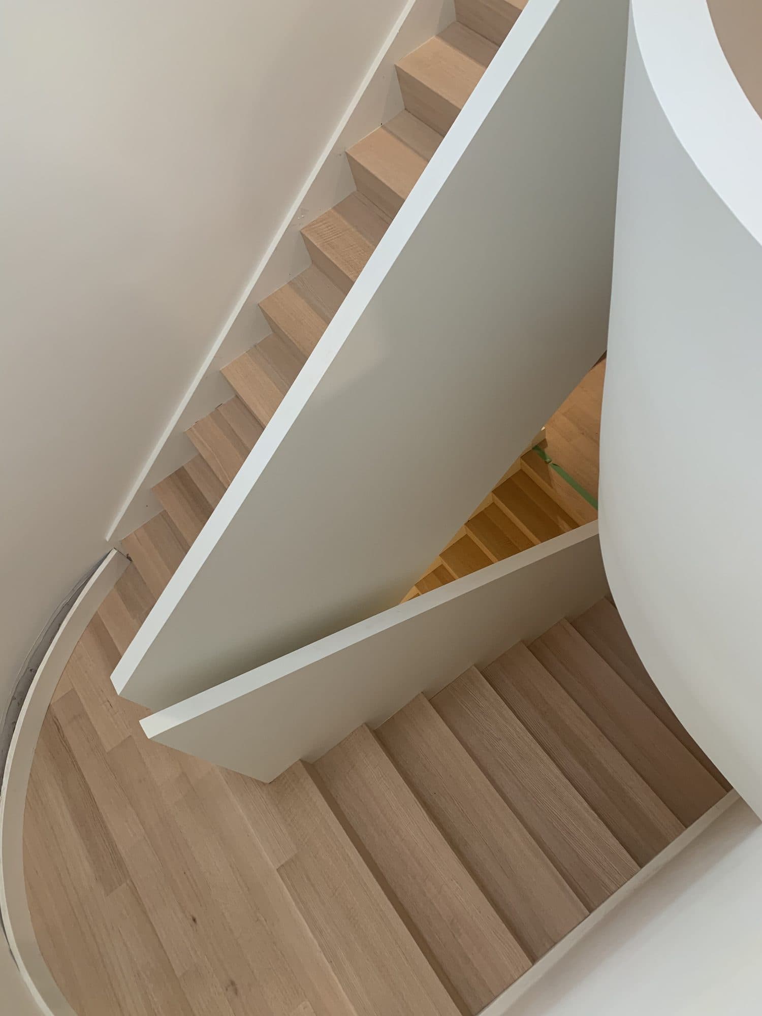 Staircase renovation, treads and railings by Woodstellar
