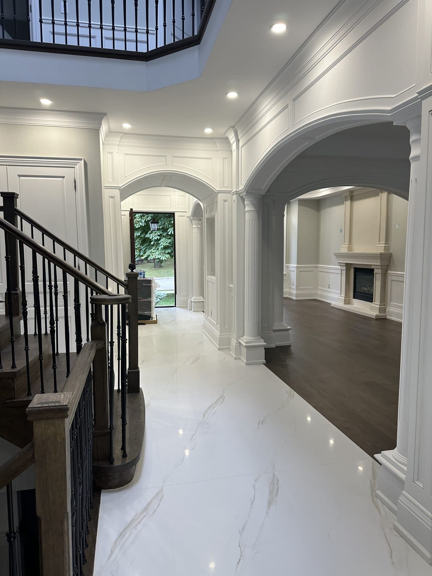 Wainscoting, wall panelling and finish carpentry by Woodstellar